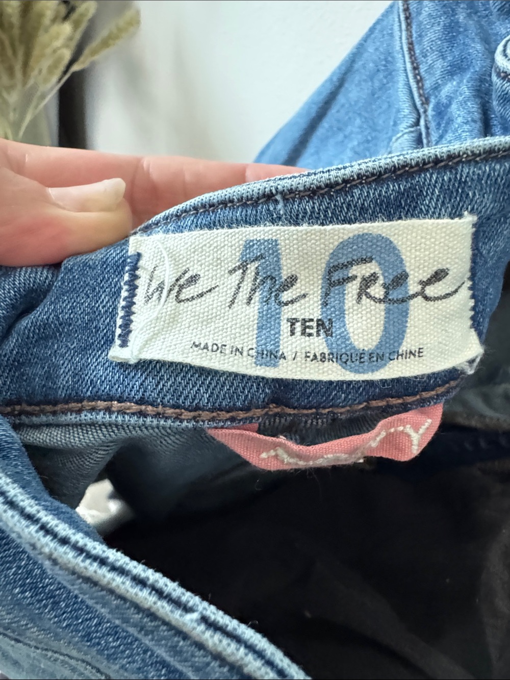 We The Free Denim Jumpsuit Size 10 Open Back Wide Leg Zip Front Free People - Picture 10 of 10